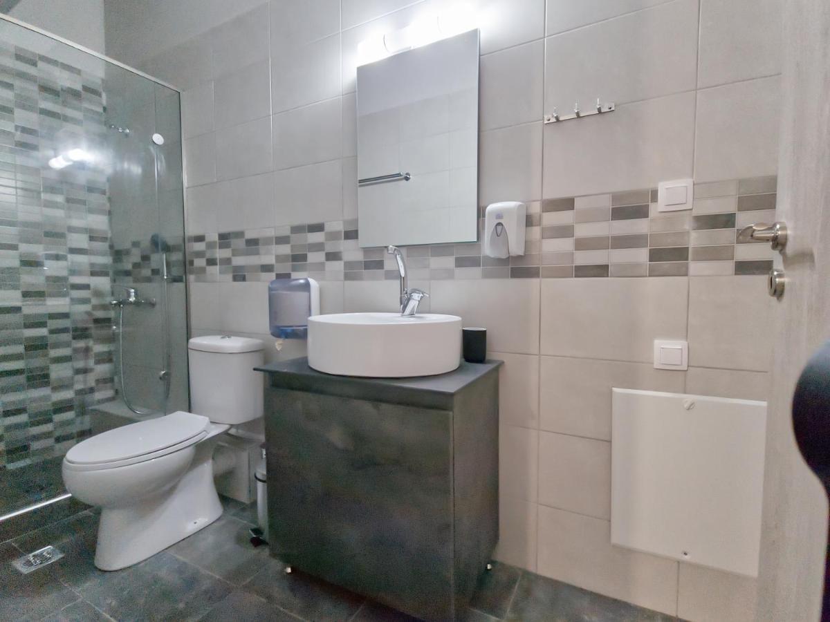Epipleon Luxury Suites -106- Δωμάτιο 40Τμ Με Βεράντα 45Τμ Μπροστά Στην Θάλασσα Nafpaktos エクステリア 写真