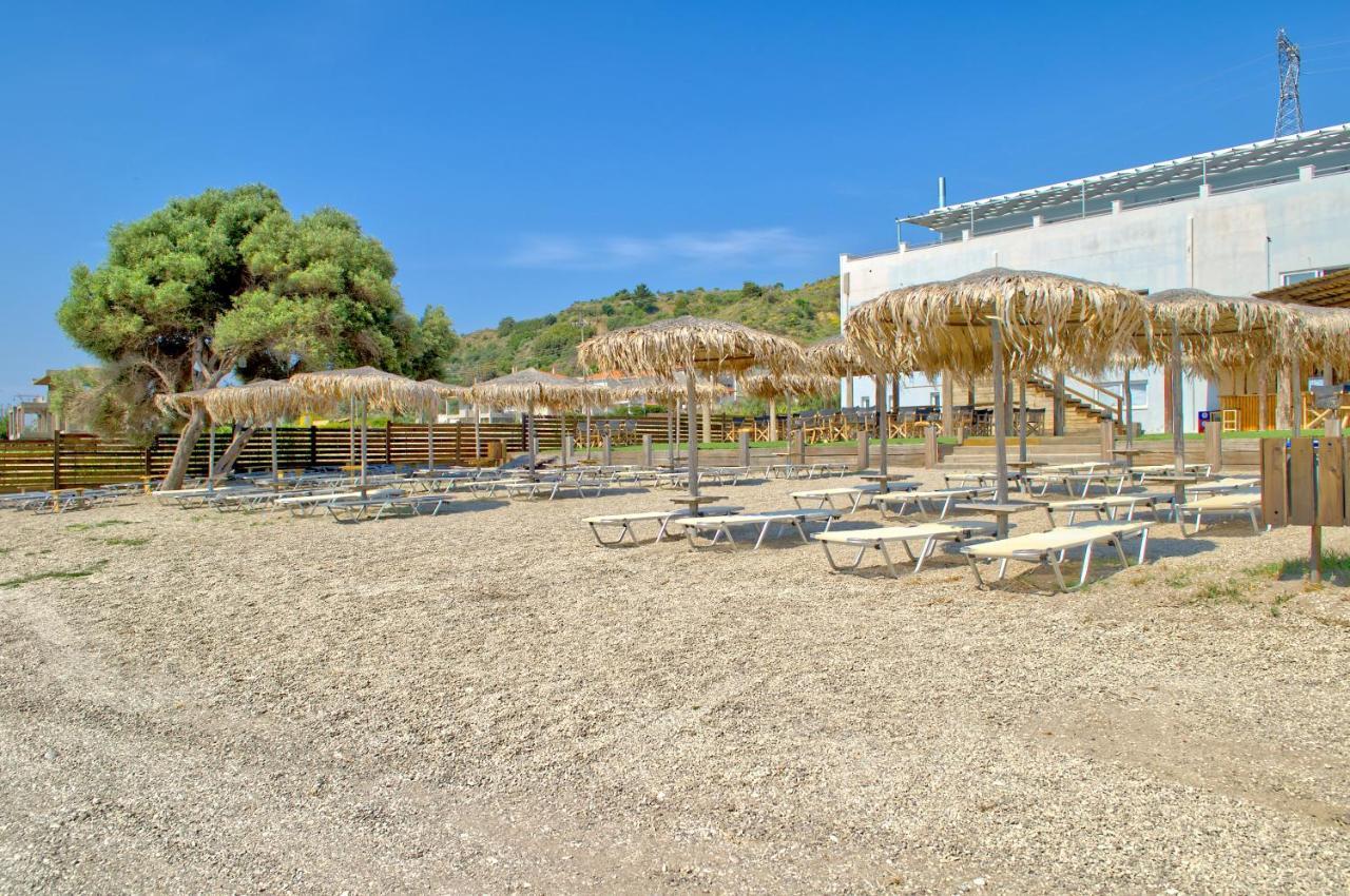 Epipleon Luxury Suites -106- Δωμάτιο 40Τμ Με Βεράντα 45Τμ Μπροστά Στην Θάλασσα Nafpaktos エクステリア 写真